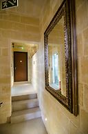 Senglea Suites