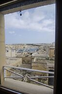 Senglea Suites