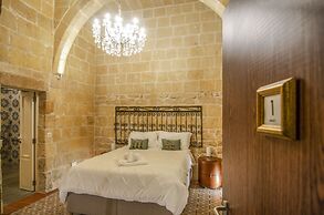Senglea Suites