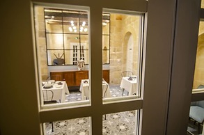 Senglea Suites
