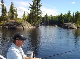 Lake Onaping Lodge