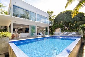 Casa da Árvore - com piscina privativa em Pipa por Carpediem