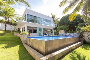 Casa da Árvore - com piscina privativa em Pipa por Carpediem