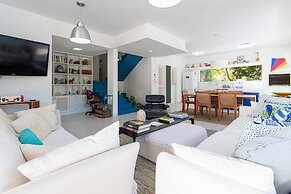 Casa da Árvore - com piscina privativa em Pipa por Carpediem