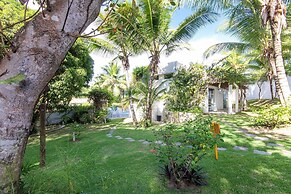 Casa da Árvore - com piscina privativa em Pipa por Carpediem