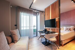 Souda Plaza Collection