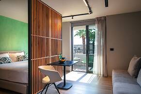 Souda Plaza Collection