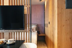 Souda Plaza Collection