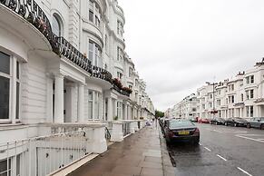 JOIVY Elegant 1-Bed Flat In Bayswater