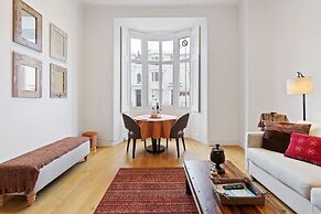 JOIVY Elegant 1-Bed Flat In Bayswater