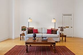 JOIVY Elegant 1-Bed Flat In Bayswater
