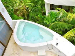 Adults only Resort in Tulum