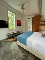 Casa Real del Cabrero by SOHO