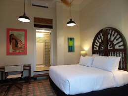 Casa Real del Cabrero by SOHO