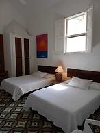 Casa Real del Cabrero by SOHO