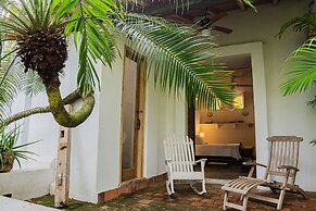 Casa Real del Cabrero by SOHO