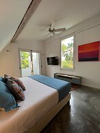 Casa Real del Cabrero by SOHO