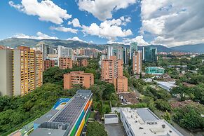 Apartment Go Living & Suites by HOUSY HOST