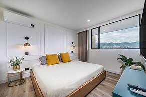 Apartment Go Living & Suites by HOUSY HOST