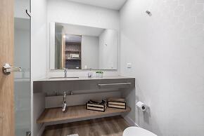 Apartment Go Living & Suites by HOUSY HOST