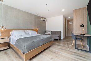 Apartment Go Living & Suites by HOUSY HOST