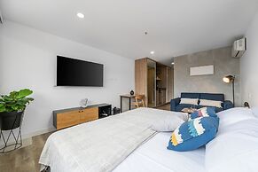 Apartment Go Living & Suites by HOUSY HOST