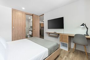 Apartment Go Living & Suites by HOUSY HOST