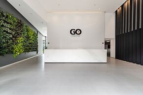 Apartment Go Living & Suites by HOUSY HOST