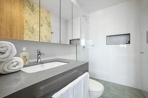 Apartment Go Living & Suites by HOUSY HOST