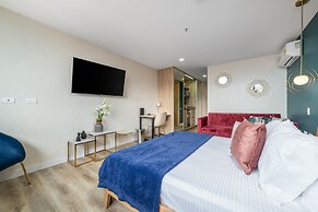 Apartment Go Living & Suites by HOUSY HOST