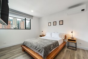 Apartment Go Living & Suites by HOUSY HOST