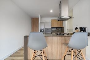 Apartment Go Living & Suites by HOUSY HOST