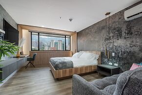 Apartment Go Living & Suites by HOUSY HOST