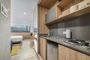 Apartment Go Living & Suites by HOUSY HOST