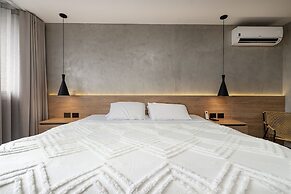 Apartment Go Living & Suites by HOUSY HOST