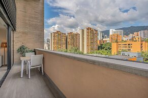 Apartment Go Living & Suites by HOUSY HOST