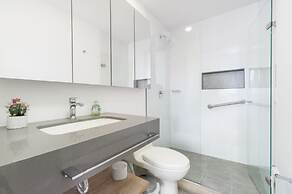 Apartment Go Living & Suites by HOUSY HOST