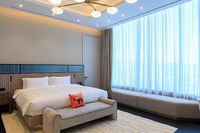 Seven Visions Resort and Places, the Dvin