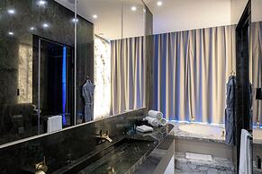 Seven Visions Resort and Places, the Dvin