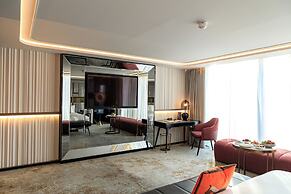 Seven Visions Resort and Places, the Dvin
