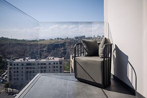 Seven Visions Resort and Places, the Dvin