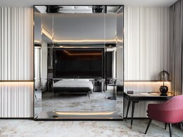 Seven Visions Resort and Places, the Dvin