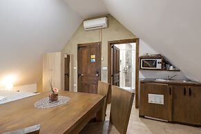 Pannonian Studio Mansarde For 2