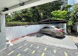 Andaman Hills by Lofty