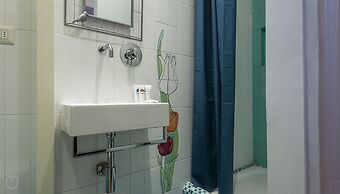 Italianway - Ugo Bassi 30