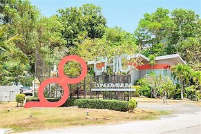 Chic Condo apartment by Lofty