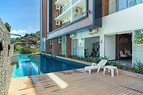 Chic Condo apartment by Lofty