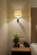 Celebrant Hotel