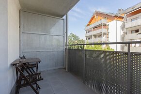 Apartment Warsaw Kopalniana by Renters