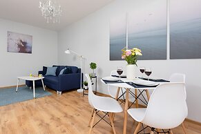 Apartment Warsaw Kopalniana by Renters